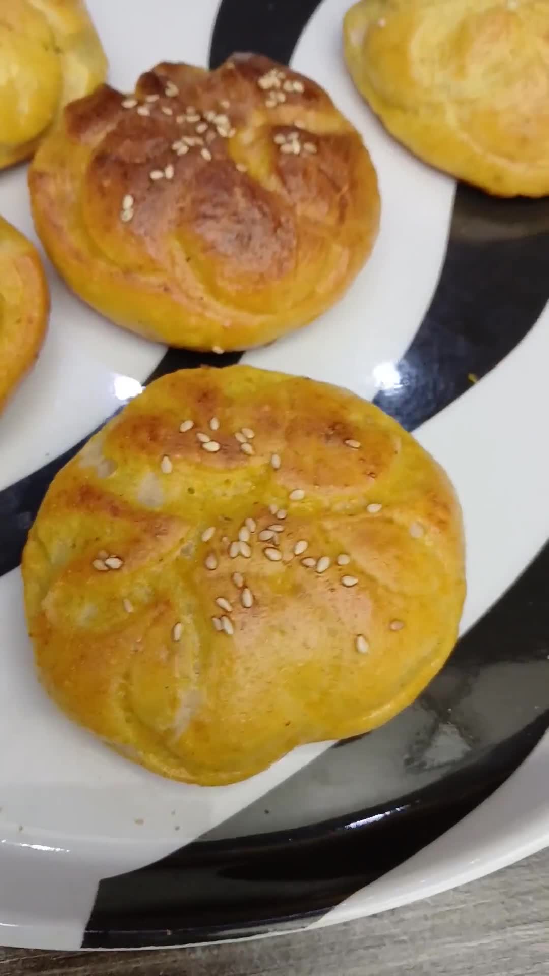 عکس مرحله 4 از دستور نان با آب پنیر و فر دستساز 🌸