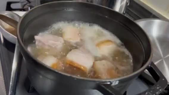 はいもう美味しいNo.1無限豚角煮！！作り方5写真