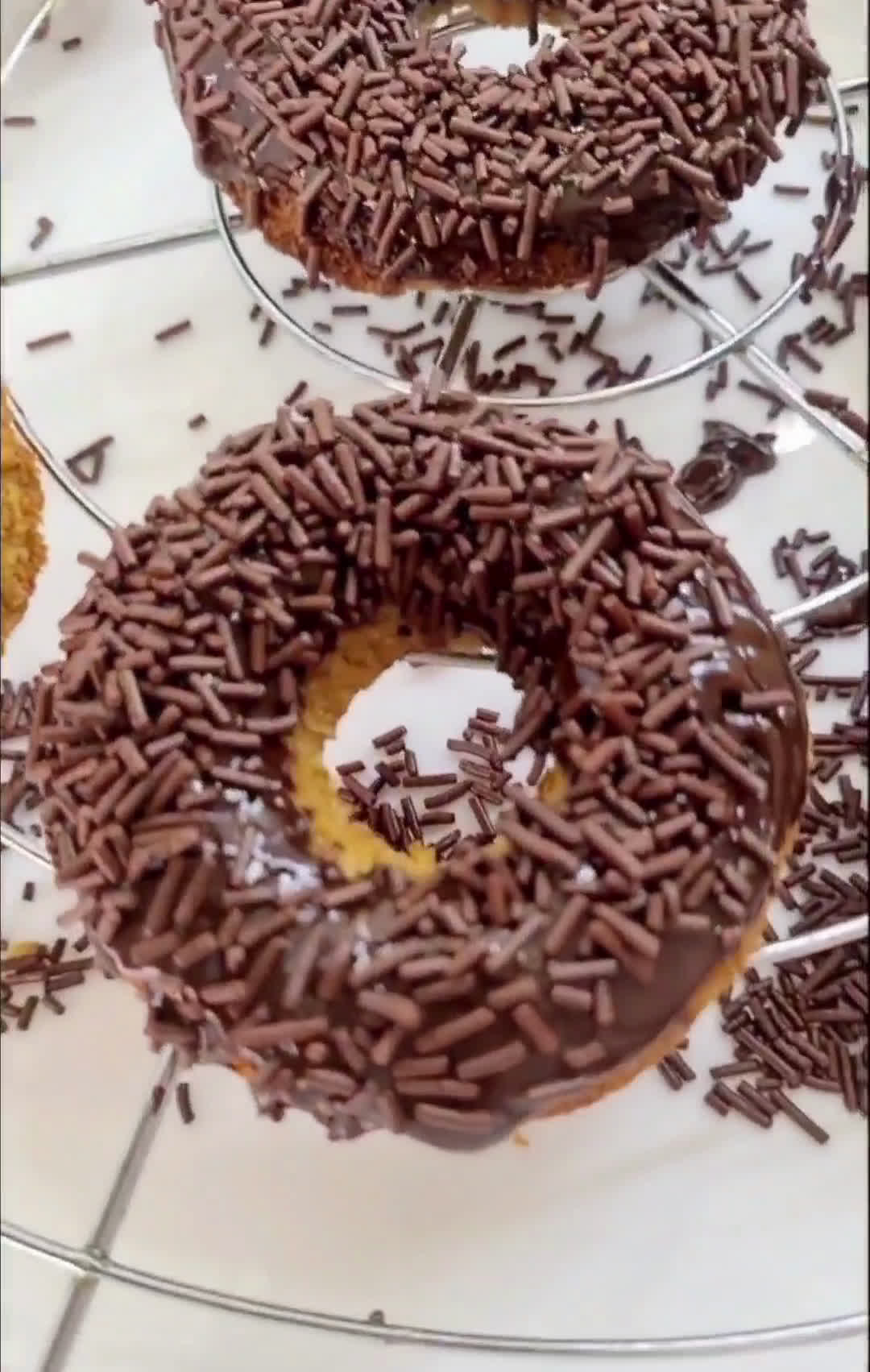 Foto del paso 3 de la receta: Donuts de avena y manzana con glaseado de chocolate