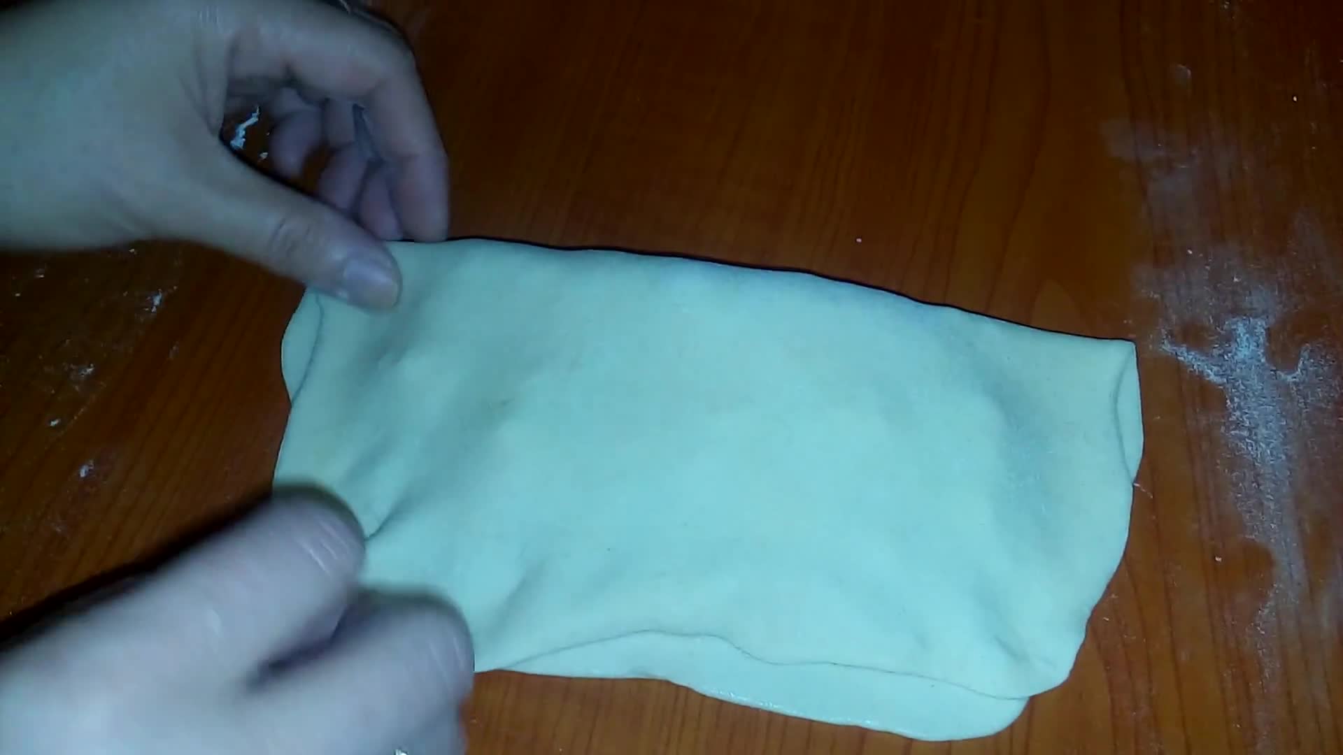 صورة لخطوة 7 من وصفة فطائر المقلاة السريعة 😋