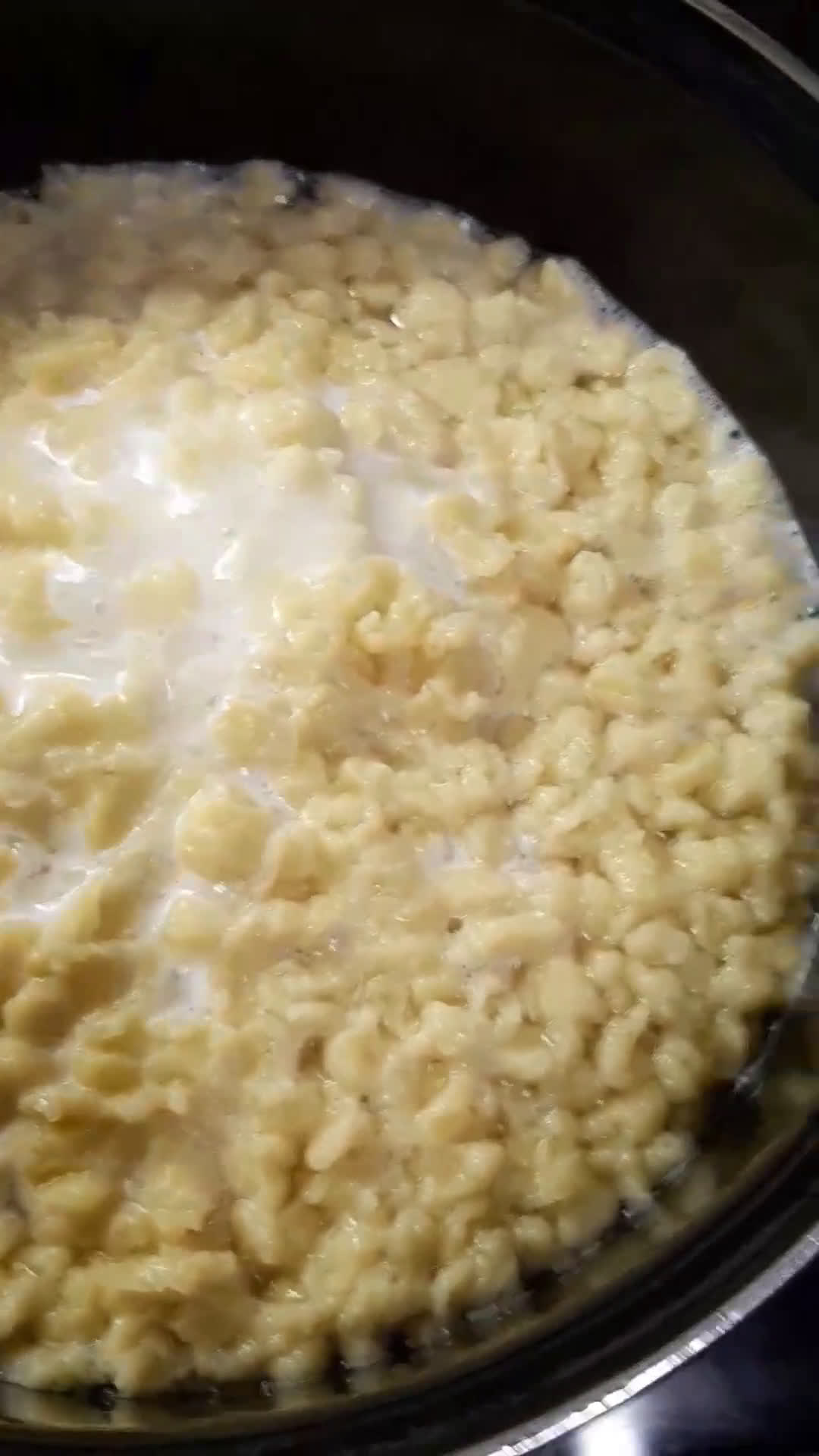 Tejfölös gombapaprikás🧅🧄🍄🌶 nokedlivel recept fázis 3 fotója