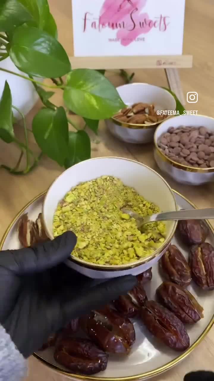 صورة لخطوة 2 من وصفة تمر محشي