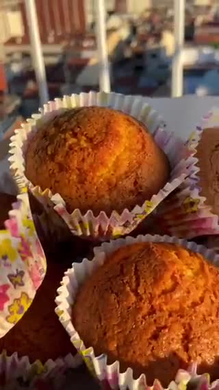 Foto del paso 3 de la receta: Magdalenas de naranja sin azúcares