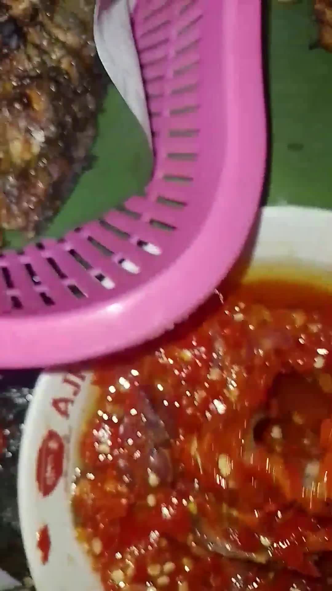 Foto langkah ke 6 dari resep Ayam bakar mentega.