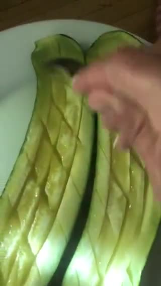 Foto del paso 5 de la receta: Calabacín relleno con queso de cabra