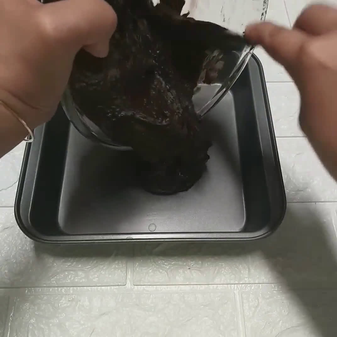 Foto langkah ke 7 dari resep Brownies Panggang Takaran Sendok.