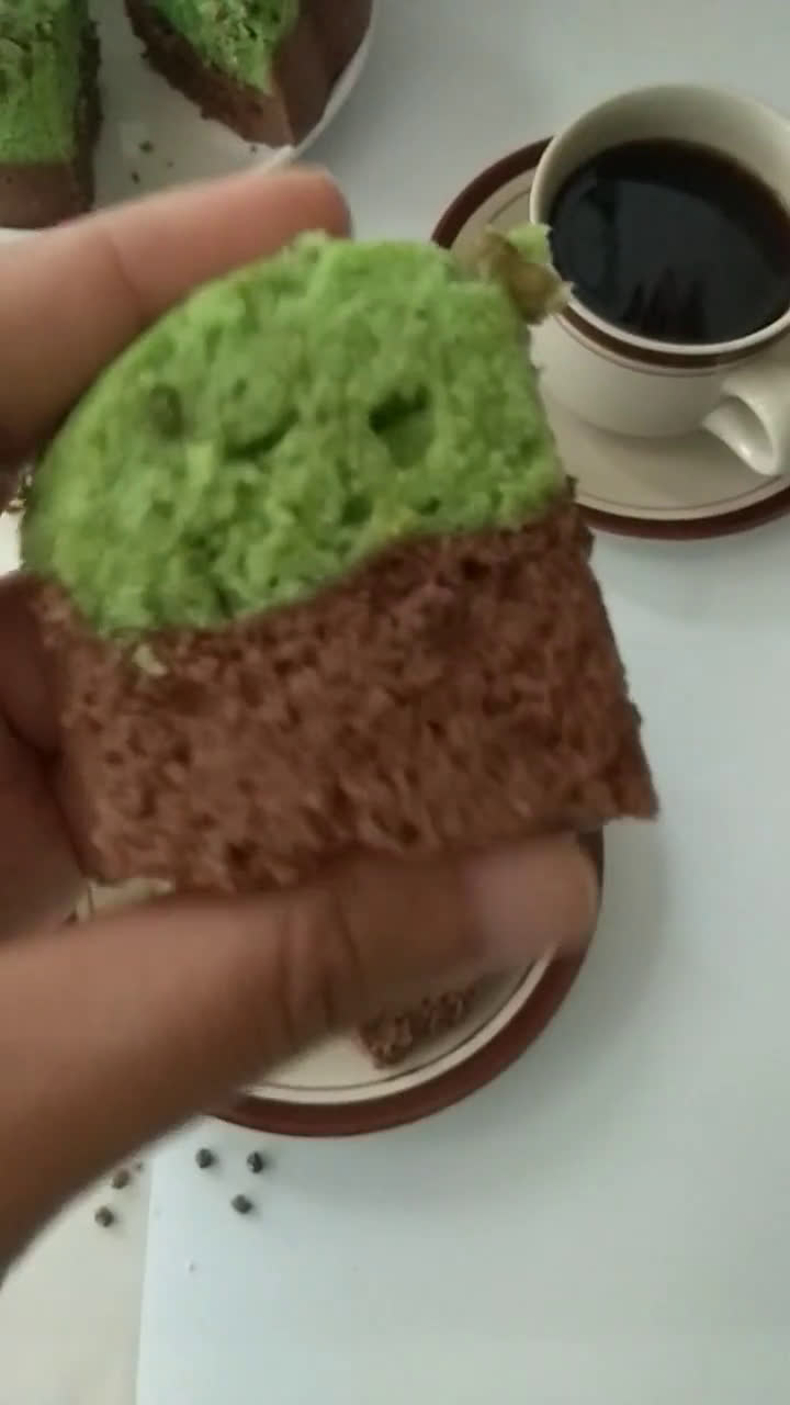 Foto langkah ke 5 dari resep Bolu Kukus Kacang Hijau.