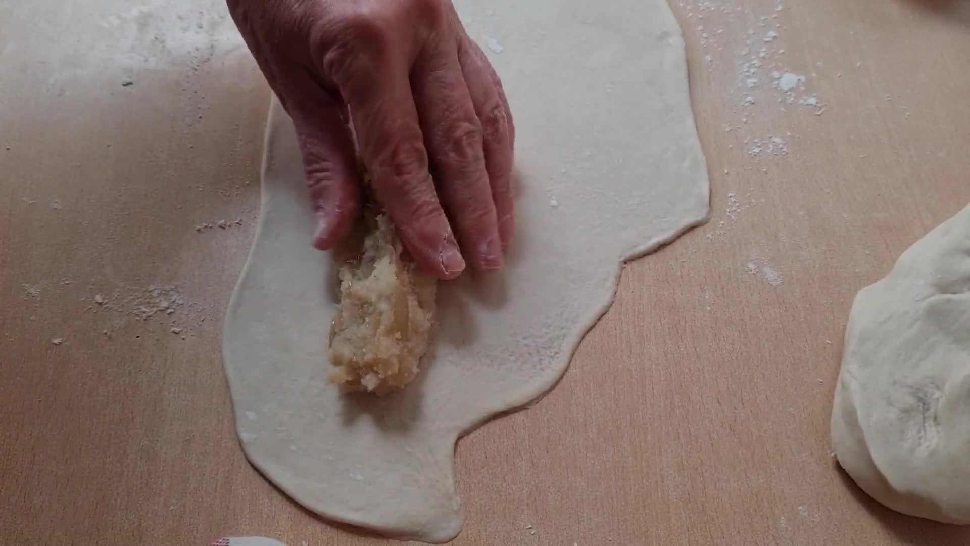 Foto del paso 5 de la receta: Knishes de papa y cebolla 🥔 🧅 Receta tradicional judía 🇮🇱