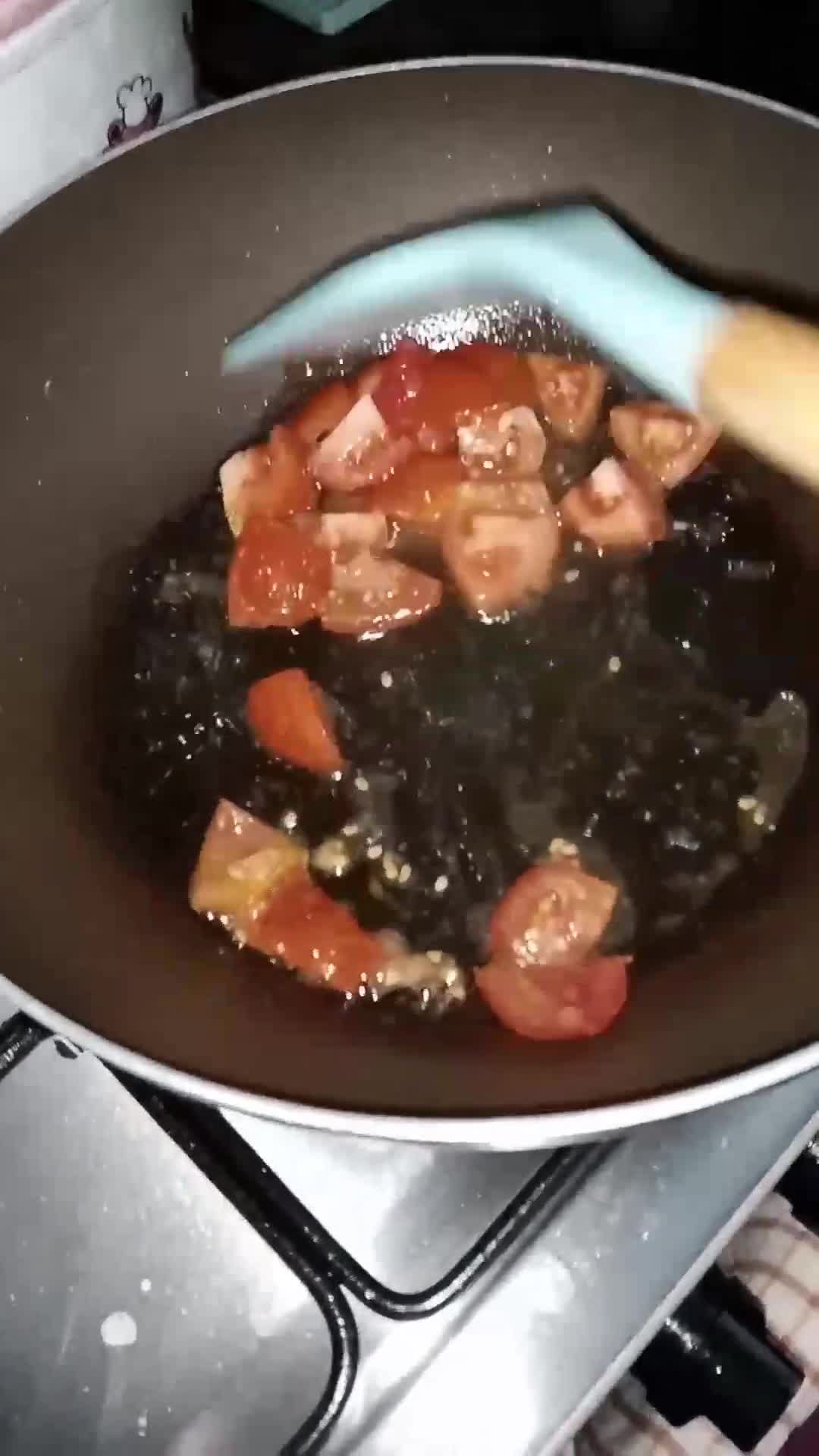 Foto langkah ke 2 dari resep Kerang Hijau Bumbu Pedas.