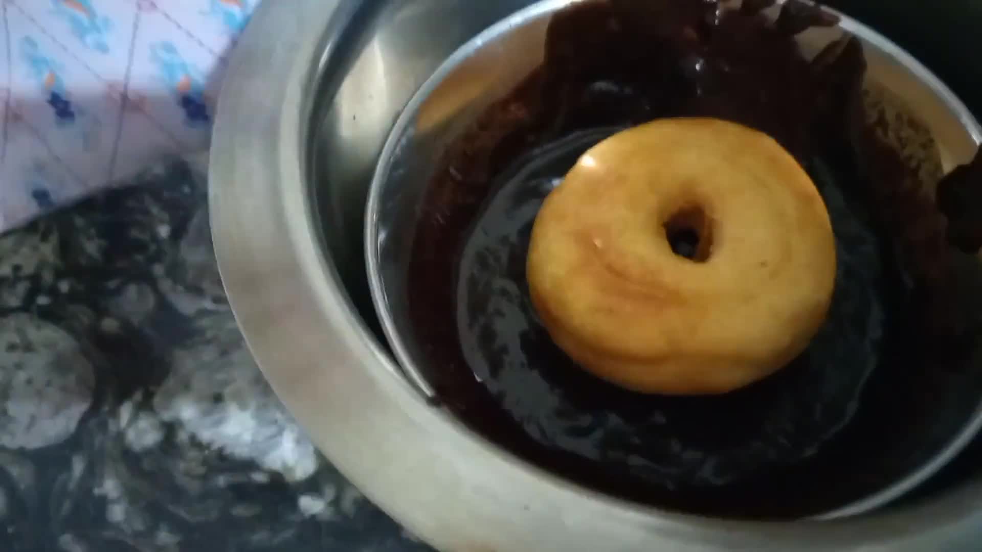 A picture of step 6 of Doughnuts.