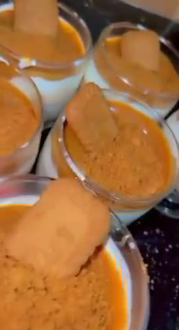 صورة لخطوة 1 من وصفة حلويات تشيز كيك اللوتس 🍰 ام يحيى