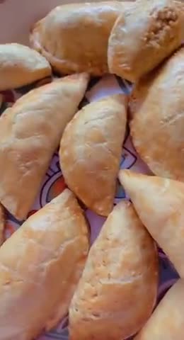 A picture of step 22 of Meatpie.