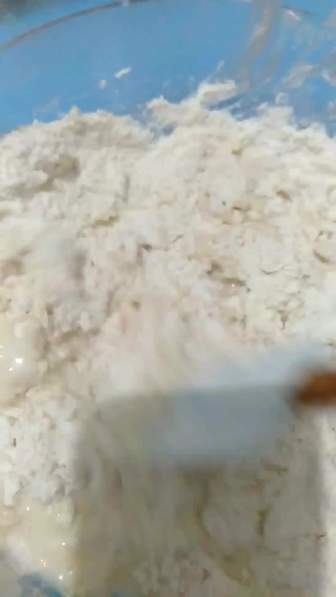 Foto langkah ke 2 dari resep Garlic Butter Naan.