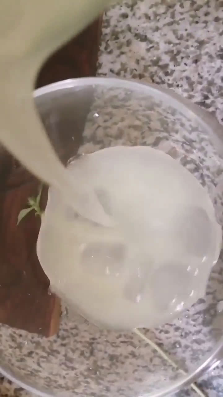 Une image de l'étape 7 de Jus de raisin de Sicile menthe corse 🍇.