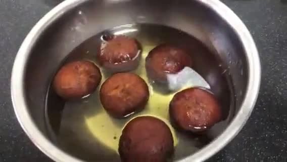 Makkan Peda ரெசிபி ஸ்டேப் 4 புகைப்படம்