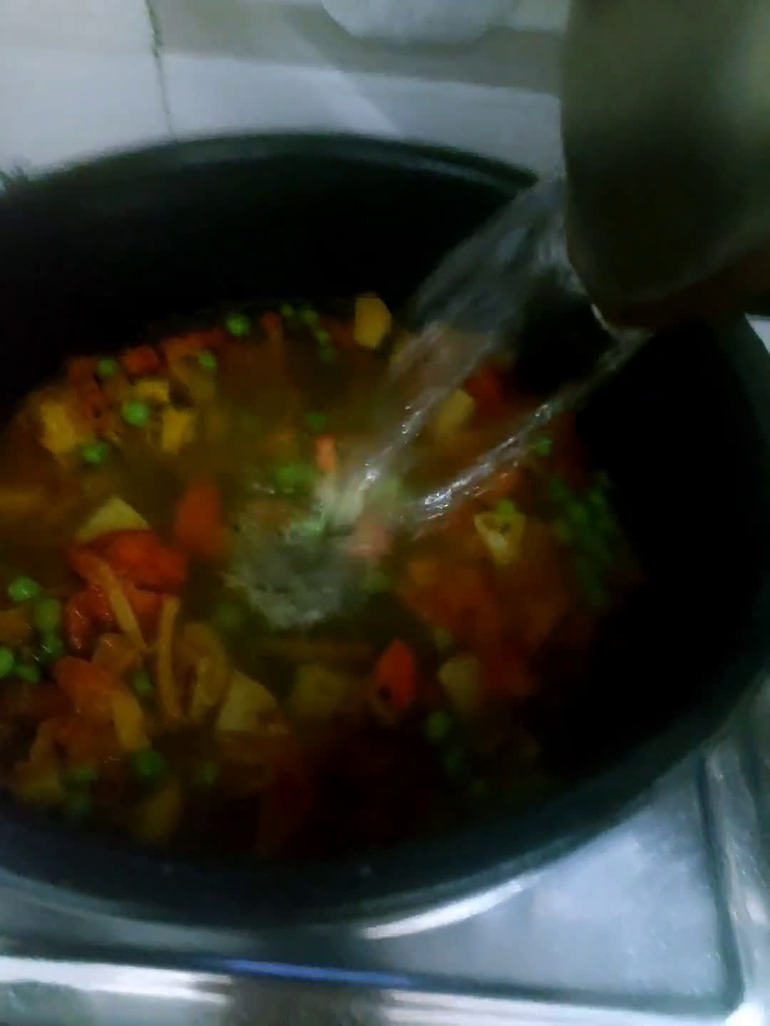बाजरे की वेजिटेबल खिचड़ी (bajre ki vegetable khichdi recipe in Hindi) रेसिपी चरण 4 फोटो