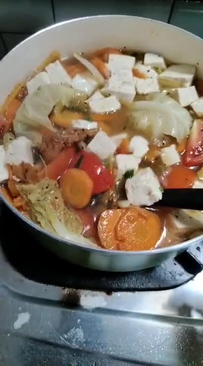 Foto langkah ke 11 dari resep Sup Udang Tahu.