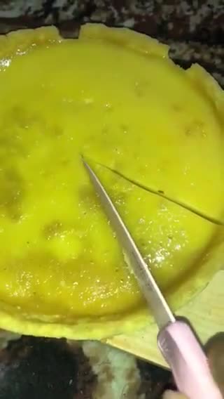 Foto langkah ke 5 dari resep Pie Susu Teflon.