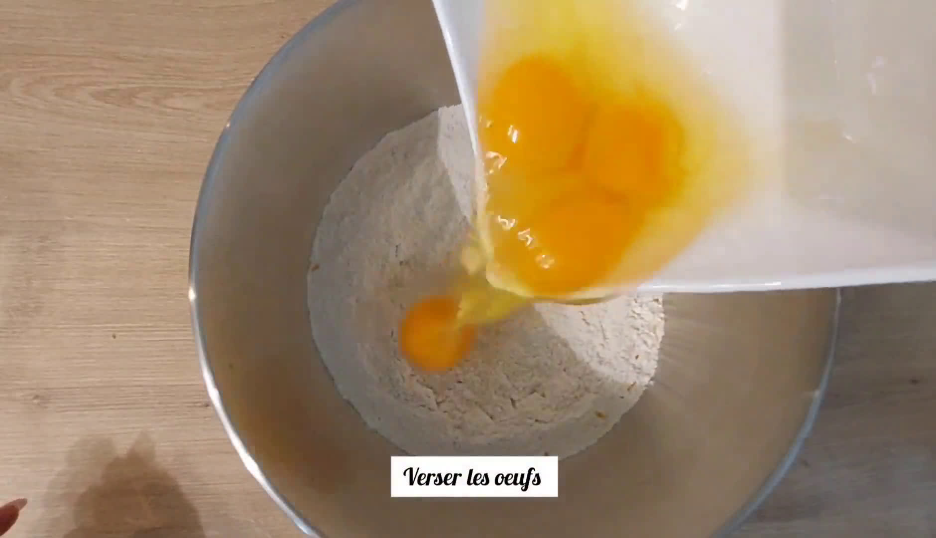 Une image de l'étape 2 de Crêpes Party saveur orange.