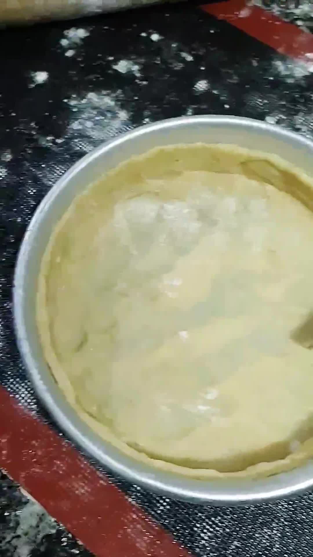 Foto del paso 3 de la receta: Tarta Frutal🍓🫐🫶🏻 Express con Pastelera Fácil y Rápida