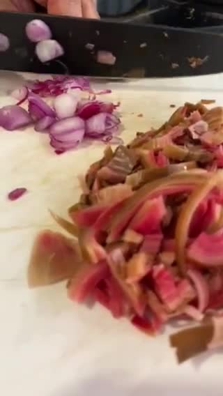 Foto langkah ke 1 dari resep Sayur Singkong Kecombrang.