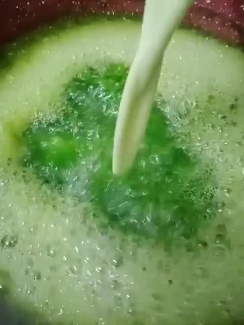 Gambar langkah 3 resipi Agar-agar Santan BerLumut.