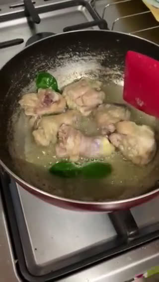 Foto langkah ke 3 dari resep Semur ayam istimewa tanpa santan.