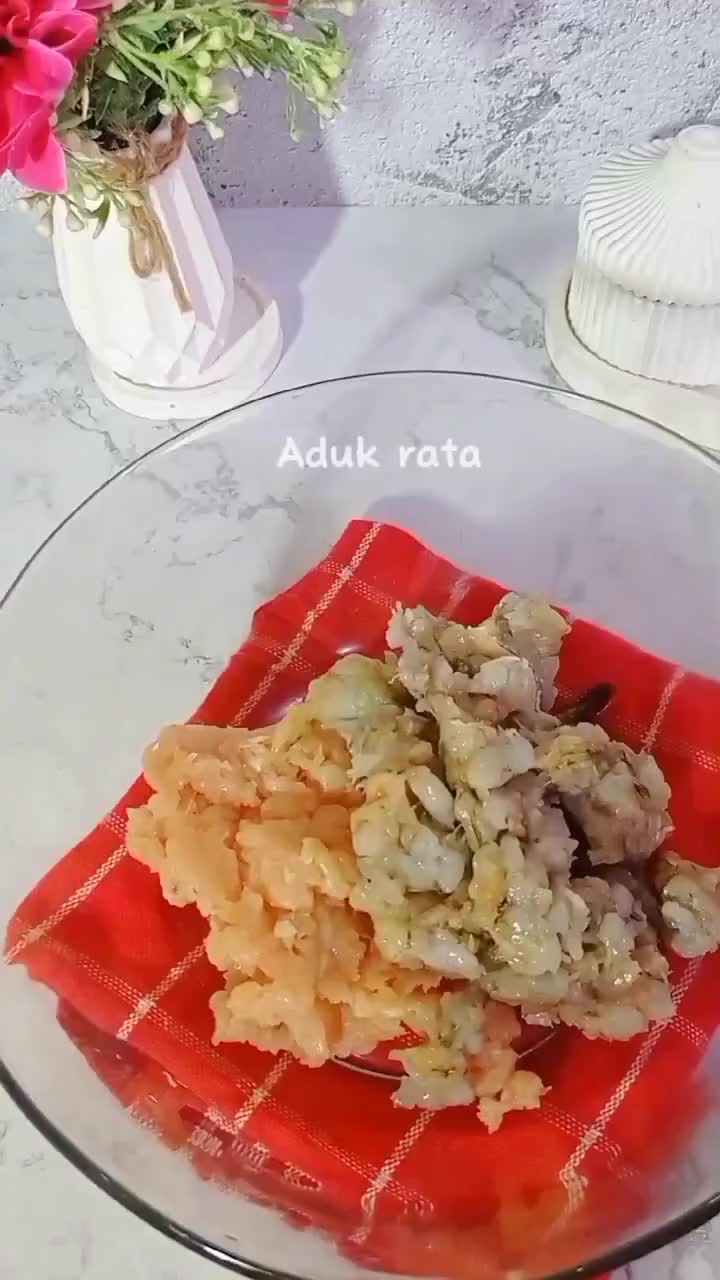 Foto langkah ke 1 dari resep Udang Rambutan.