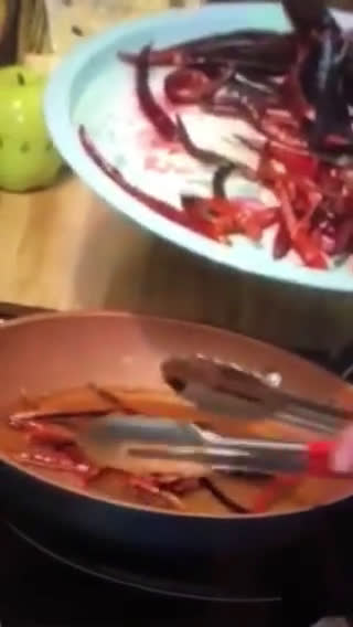 Foto del paso 2 de la receta: Camarones a la diabla