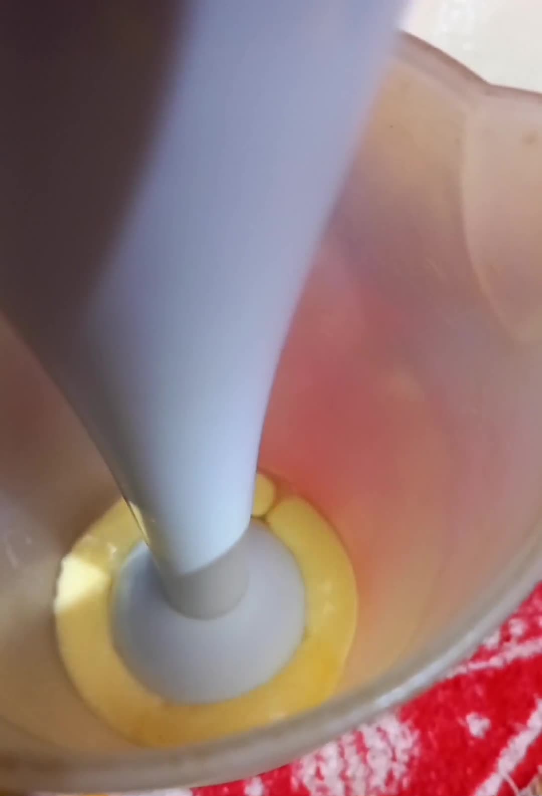 Foto del paso 1 de la receta: 🍋🧄Mayonesa Casera🍋🧄
