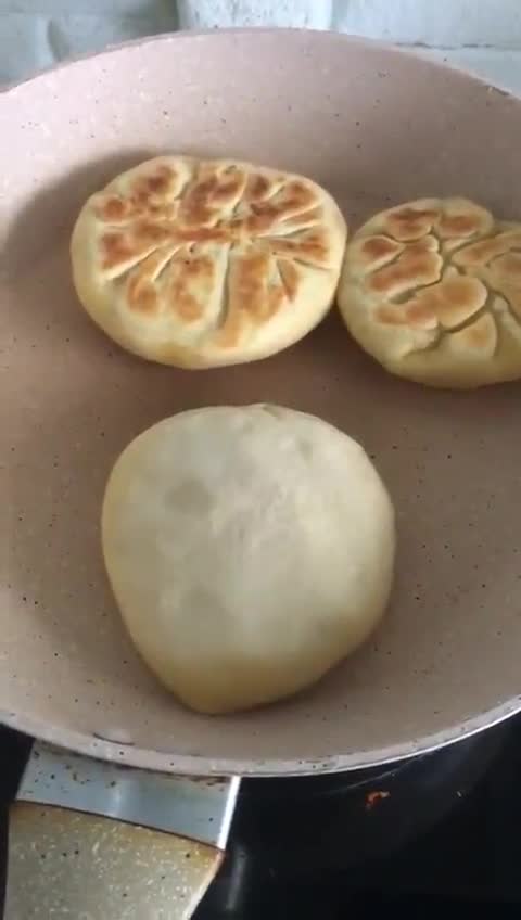 Foto langkah ke 4 dari resep Sweet potato cheese bread.