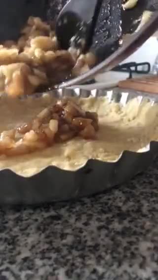 Foto del paso 3 de la receta: Crumble de manzana 🍏