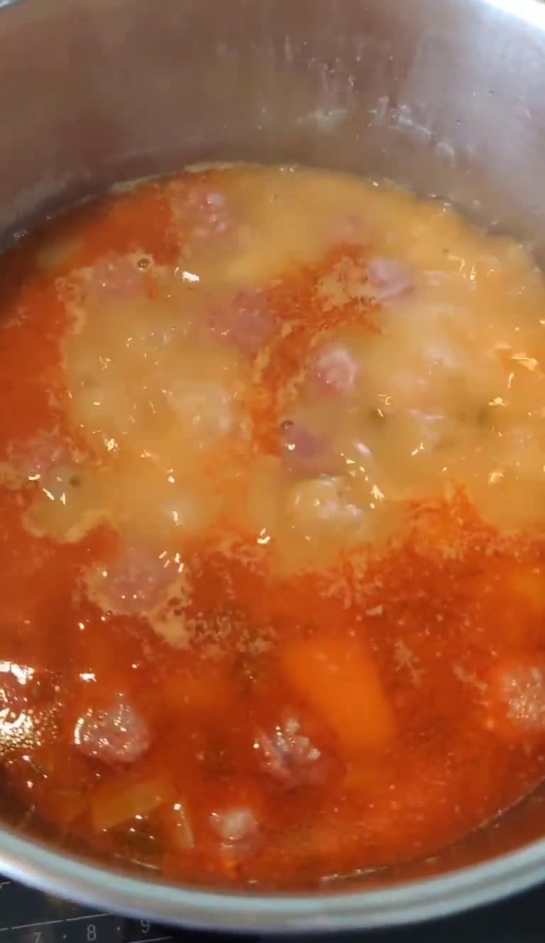 Foto del paso 6 de la receta: Guiso de garbanzos con fideos y chorizo