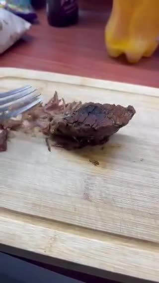 Foto del paso 3 de la receta: Sándwich de carne mechada😋