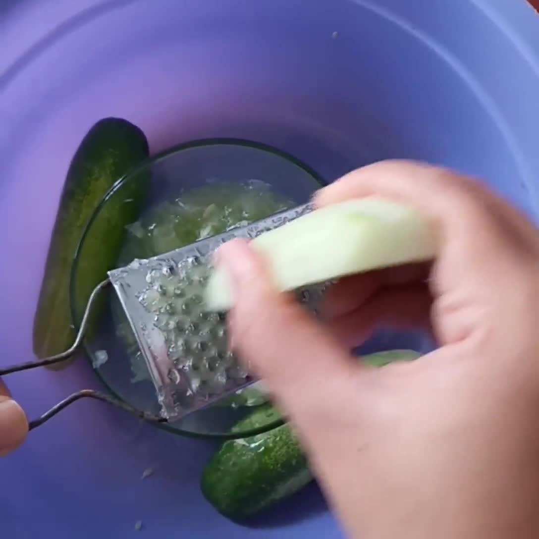 Foto langkah ke 1 dari resep Es Roco Timun Santan.
