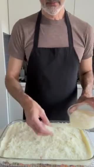 A picture of step 7 of Vegetarian Shepherd’s Pie.