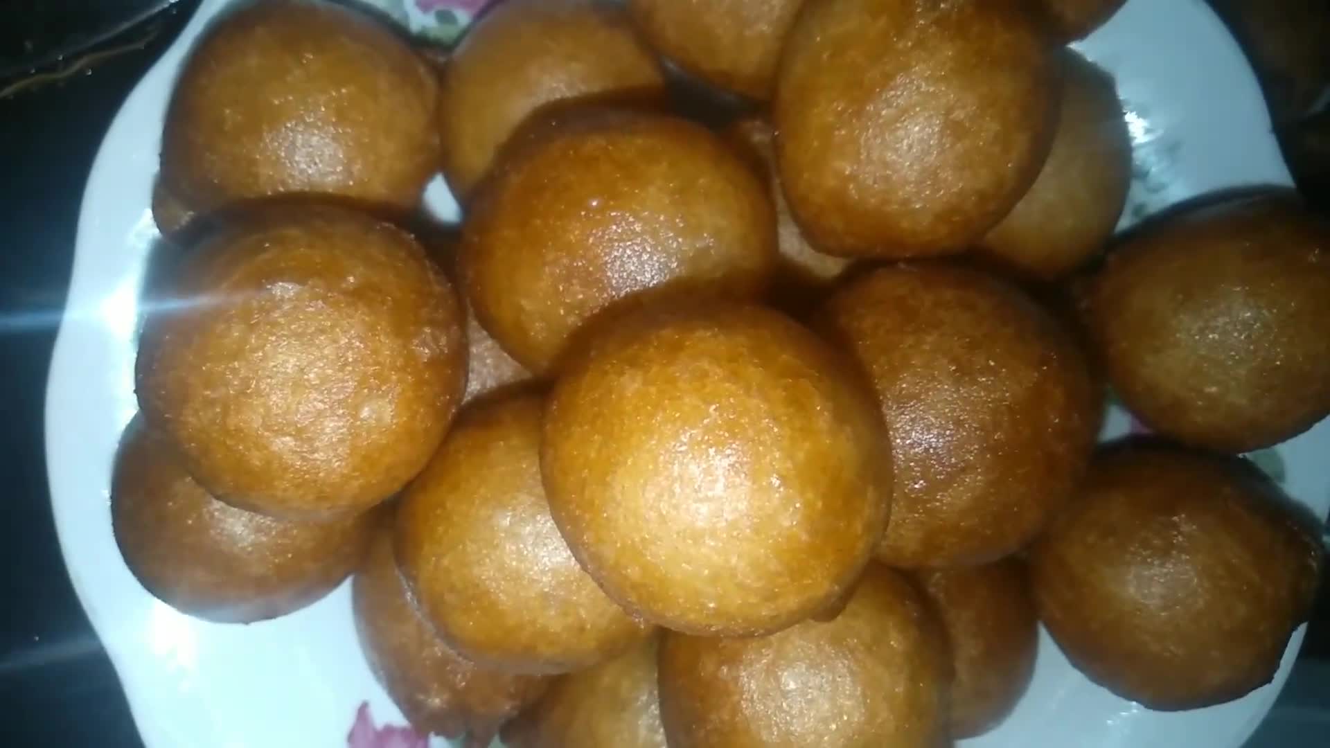 A picture of step 4 of Puff puff.