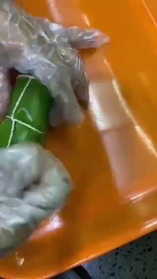 Gambar langkah 10 resipi Pulut Dakap.