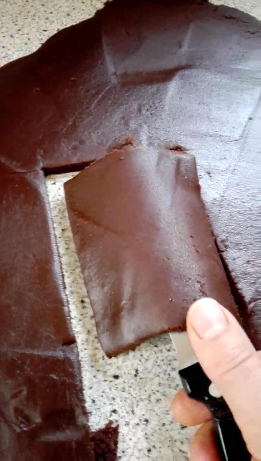 Foto del paso 5 de la receta: Casa del terror con galletas de mantequilla
