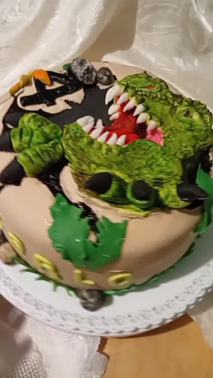 Foto del passaggio 6 della ricetta Torta dinosauro Rex🦕🦕🦕