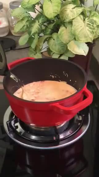 Gambar langkah 2 resipi Masak Lemak Pucuk Paku Ikan Talang Masin.