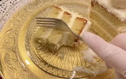 Foto del paso 19 de la receta: Pastel de coco y almendra “sin gluten “ (versión sin gluten de Boone Bake)