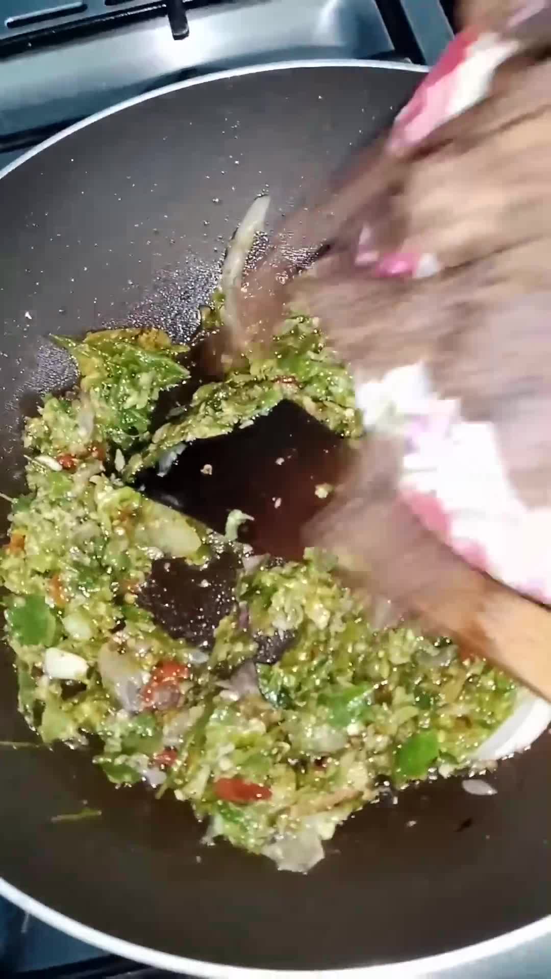 Foto langkah ke 4 dari resep Dendeng Batokok Lado Ijo.