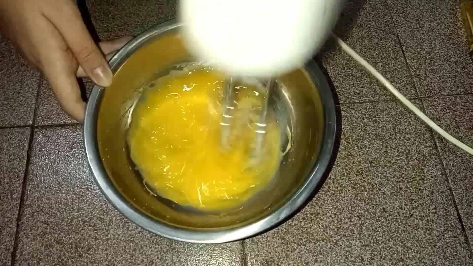 Foto del paso 5 de la receta: Bizcochuelo de chocolate para celíacos