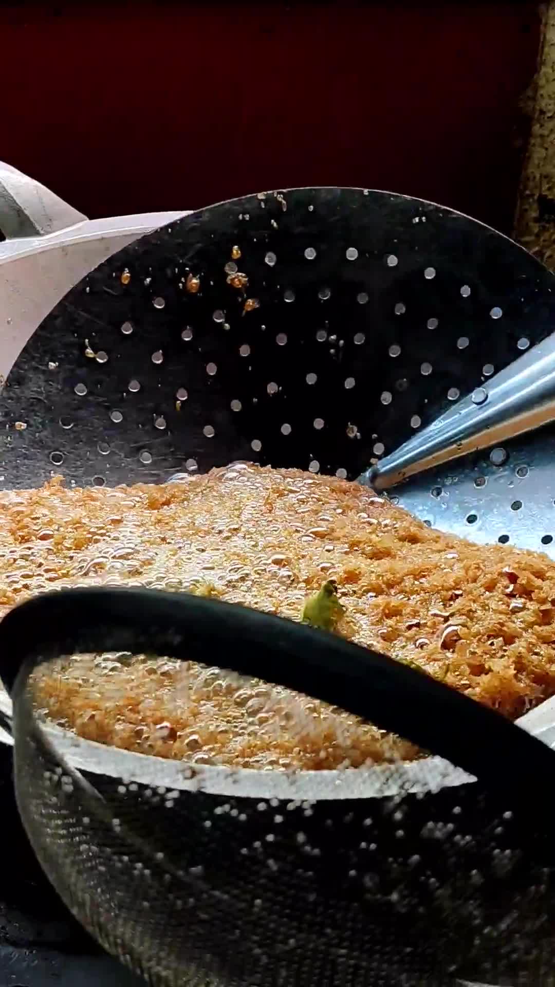 Foto langkah ke 4 dari resep Ayam Goreng Bumbu Padang.