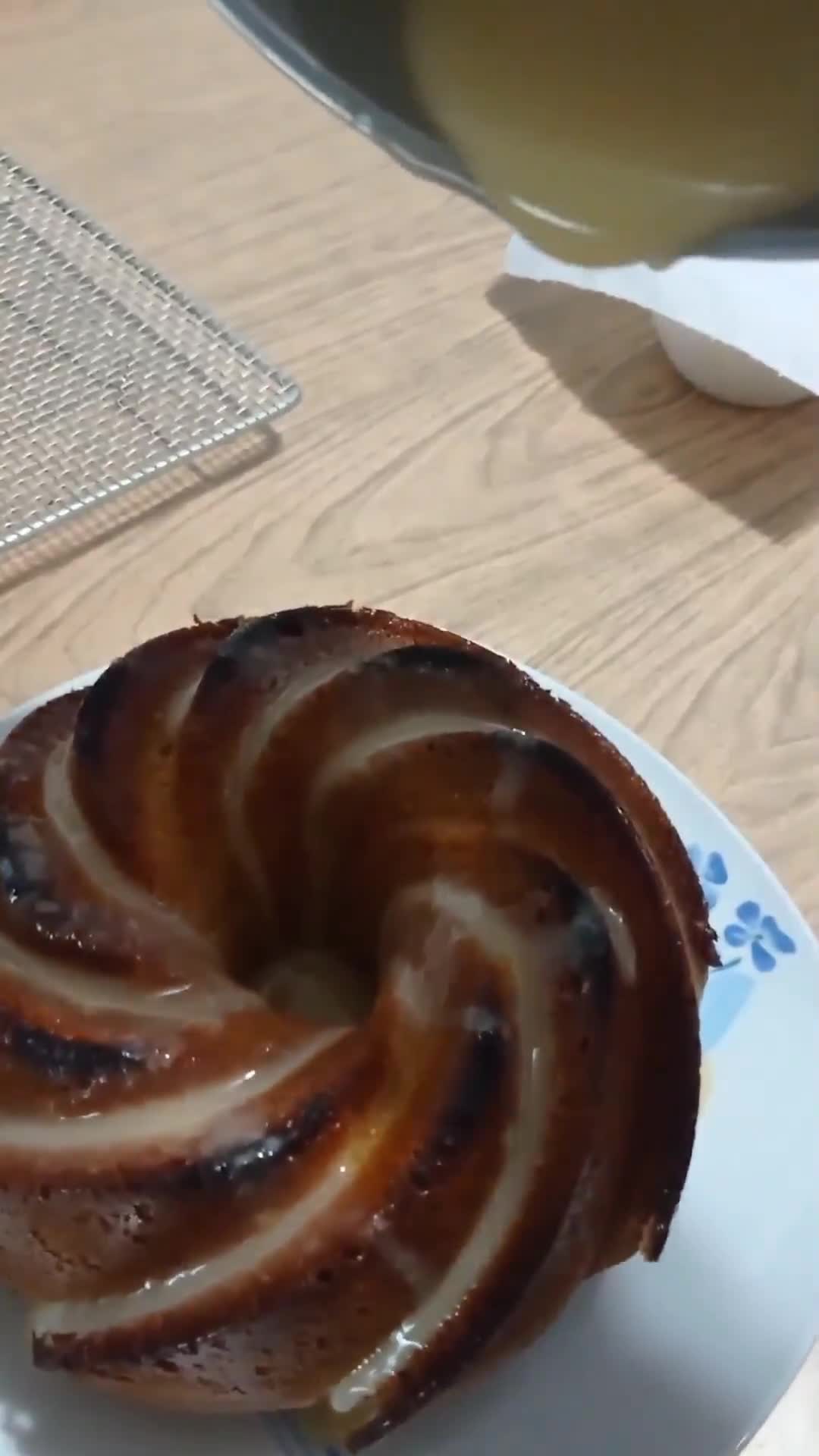 Foto del paso 2 de la receta: Glacé para cubrir biscochuelos, galletas o bañar alfajores