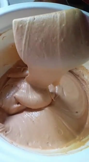 Foto del paso 3 de la receta: Budín de dulce de leche y naranja💜