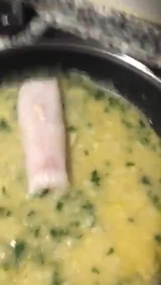 Foto del paso 6 de la receta: Merluza en salsa verde a la vasca