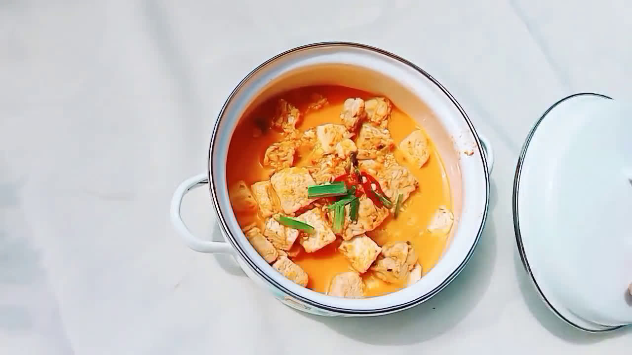 Foto langkah ke 12 dari resep Tahu Tempe Kuah Pedas.