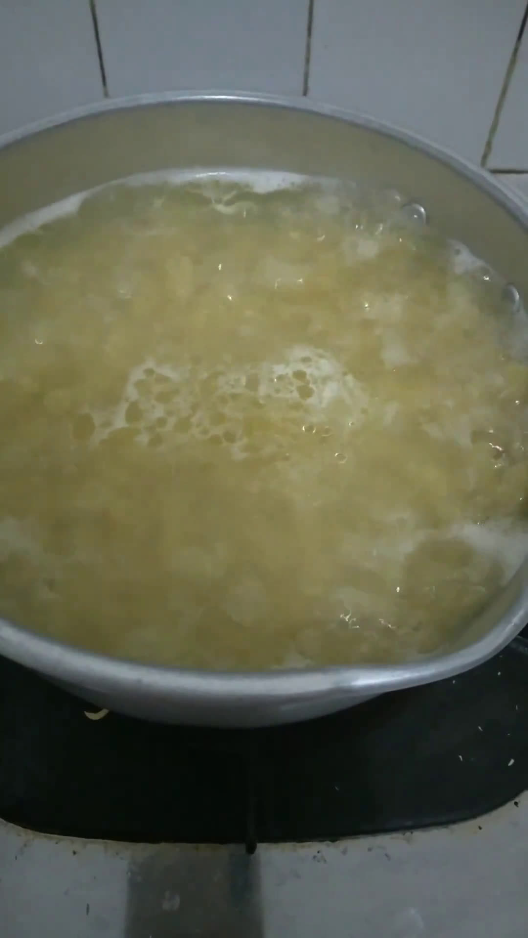 Foto langkah ke 1 dari resep Macaroni Bolognese Panggang.